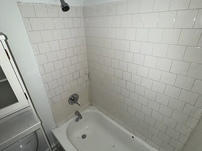 2221 Lodi St N #1 — Photo 8