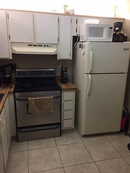 1st image of 3568 N University Dr