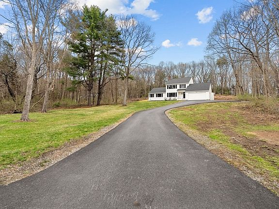 3rd image of 1 Northedge Rd