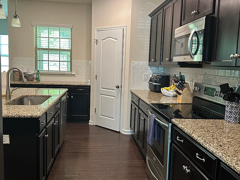 4001 Oakmere Rd — Photo 13