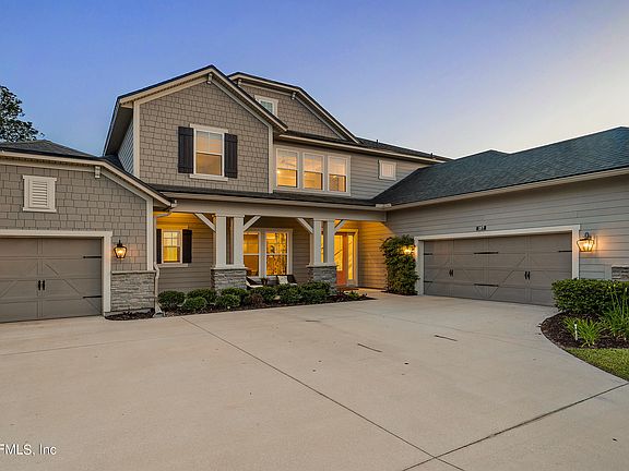 3rd image of 157 OUTLOOK Drive