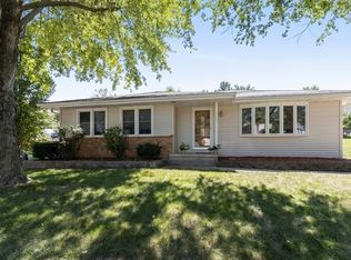 9608 Monroe Ct, Urbandale, IA 50322