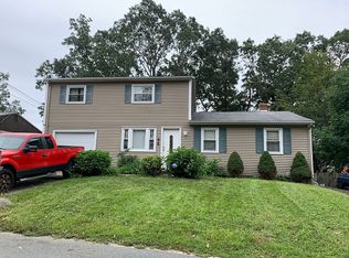 5 Yates Ave, Coventry, RI 02816