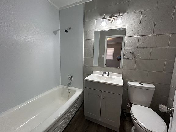5th image of 1411 S Broadway St APT 3
