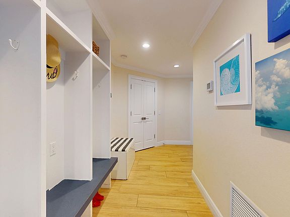 4-web-or-mls-1803-beacon-st_09222025