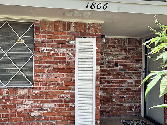 2nd image of 1806 Cherry Stone St #1