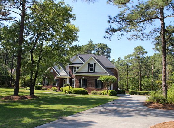 5th image of 113 Leafwood Dr