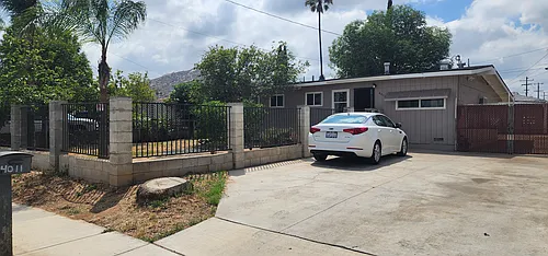 4011 Opal St Photo 1