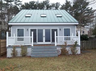 17 Point Of Pines Rd, East Freetown, MA 02717