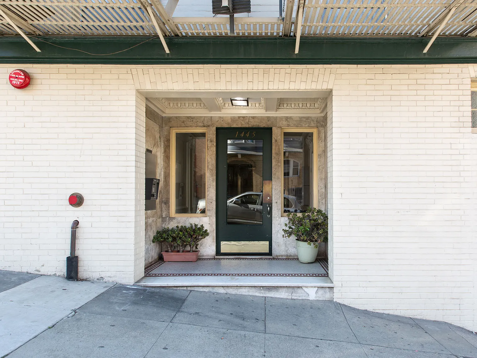 1445 Mason — Photo 3