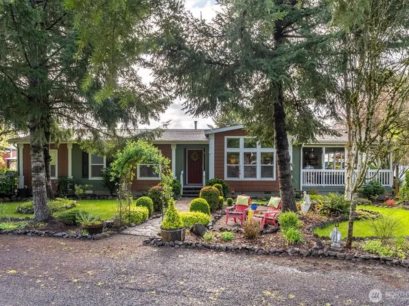 138 Twin Peaks Road, Toledo, WA 98591