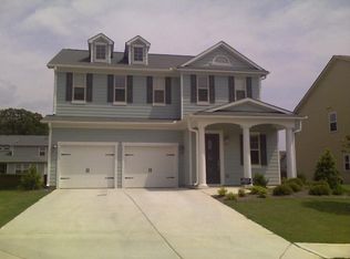 410 Waverly Pl, Woodstock, GA 30188