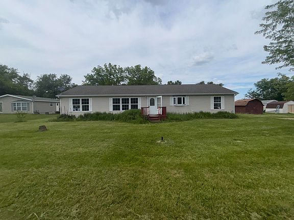 2nd image of 360 Deerfield Dr