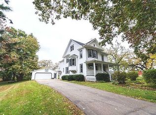 5858 Voss Rd, Mazomanie, WI 53560