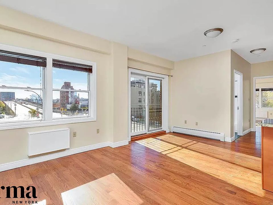 1st image of 1203 Jackson Ave APT 2C