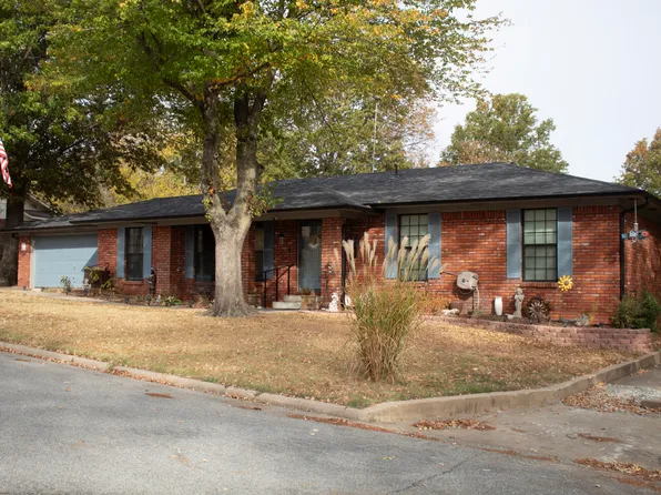 814 Sunset Strip, Miami, OK 74354