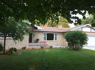 404 N Emily St, Ludington, MI 49431