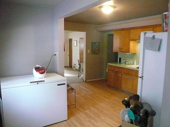 4th image of 1325 N 12th St #1323