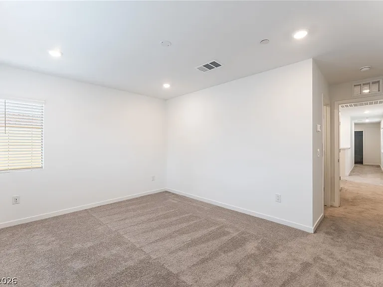 2112 Abraham Ave — Photo 8