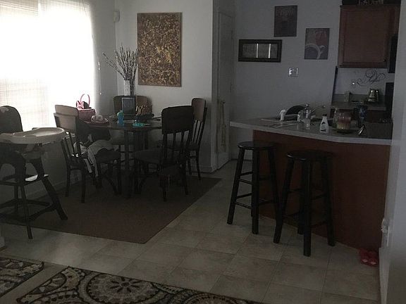 2nd image of 901 Triple Oak Ct