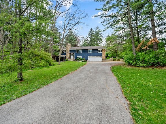 4th image of 7402 Riverside Dr