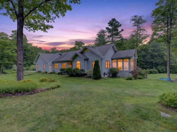 141 Tarbox Road, Stoddard, NH 03464