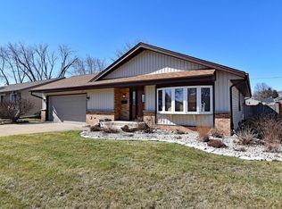 8132 15th Ave, Kenosha, WI 53143