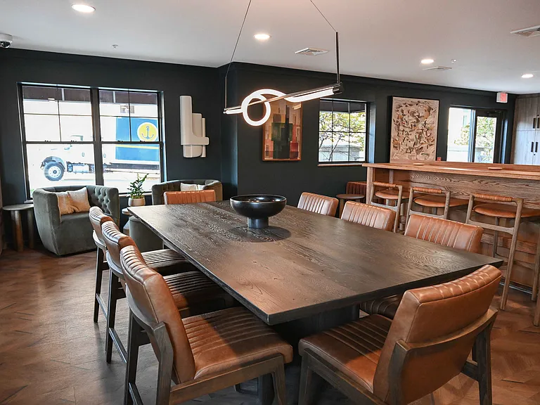Library Hill Apartments — Photo 15