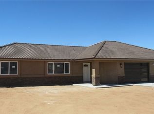 16562 Mesquite Rd, Apple Valley, CA 92307