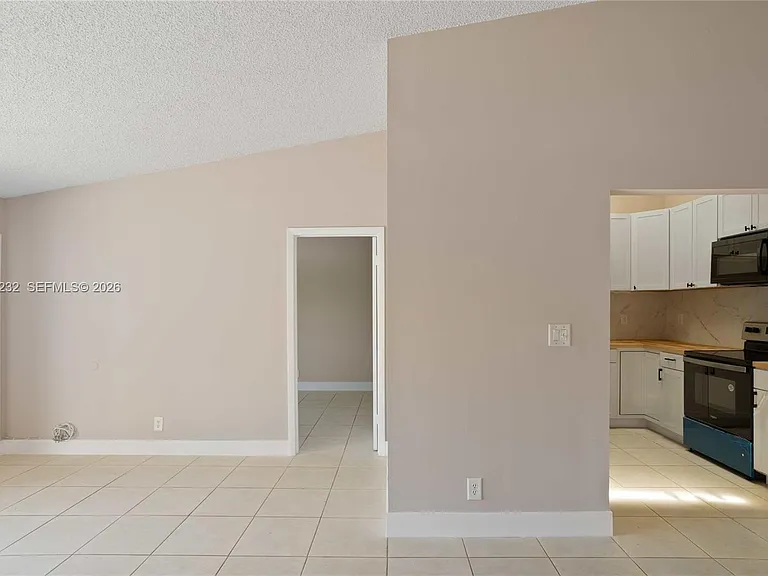3633 NW 99th Ter #7B — Photo 10