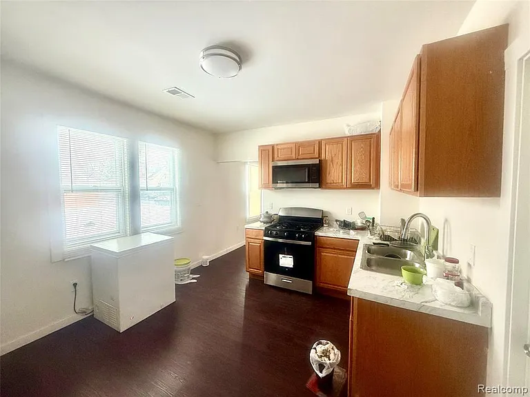 13463 Buffalo St #1 — Photo 6