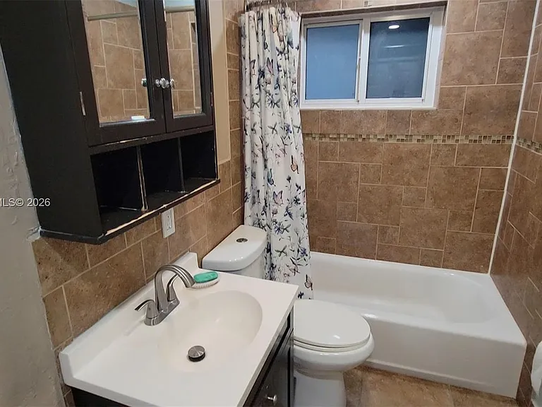 1115 SW 25th Ave #B — Photo 16