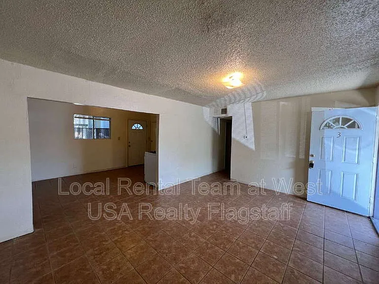 117 E Ellery Ave #2 — Photo 2