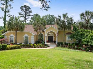 917 Summerbrooke Dr, Tallahassee, FL 32312