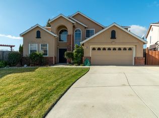 2070 Carousel Dr, Hollister, CA
