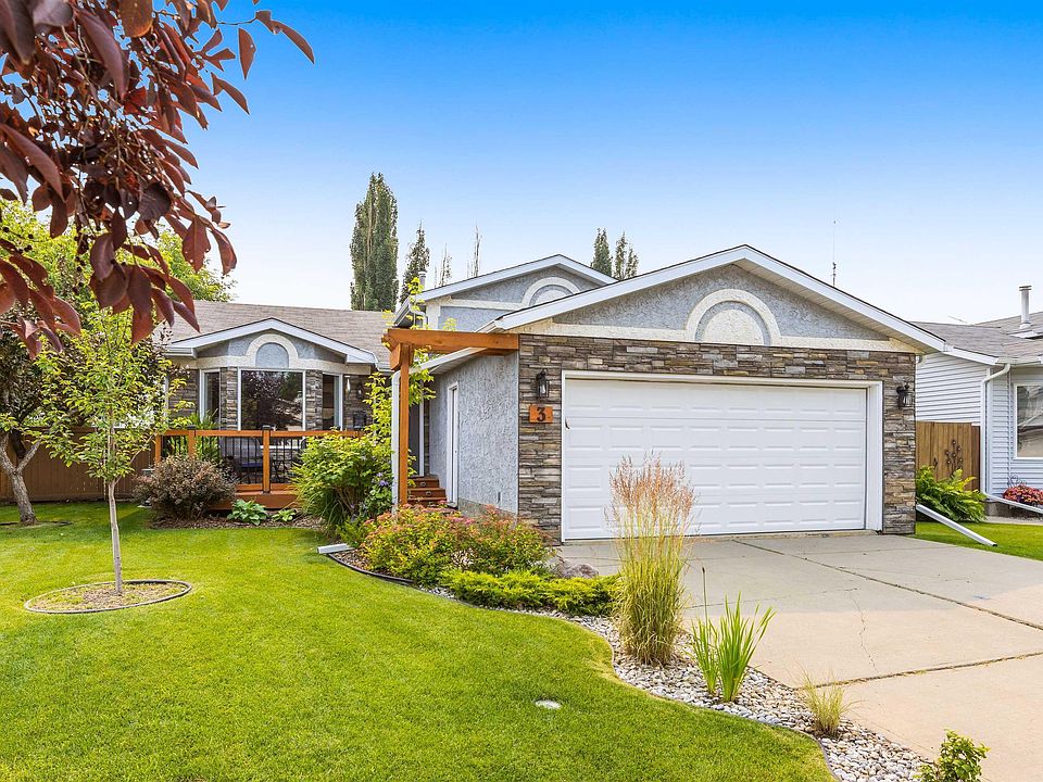 1st image of 3 Denault Pl