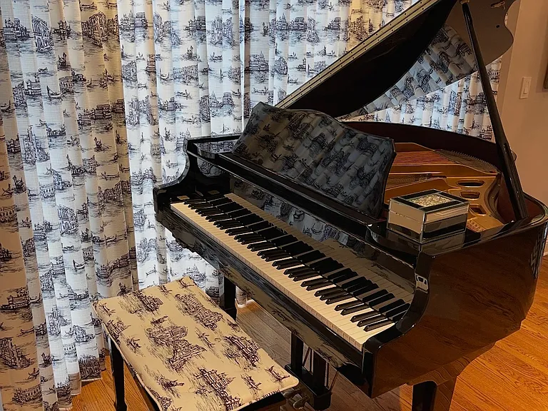 6 N Alboni Pl #4 — Photo 3