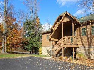 8013 Canterbury Dr, Clymer, NY 14724