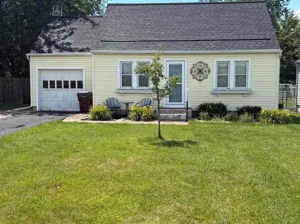 124 Squires Ave, Defiance, OH 43512