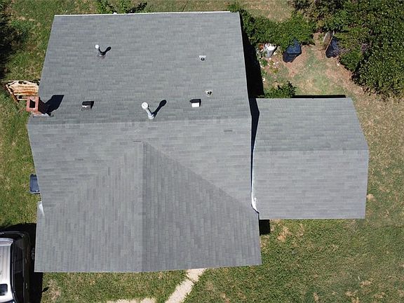 2nd image of 1815 NE 25th St