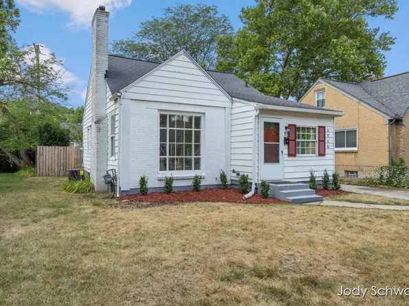 1713 Widdicomb Ave NW, Grand Rapids, MI 49504