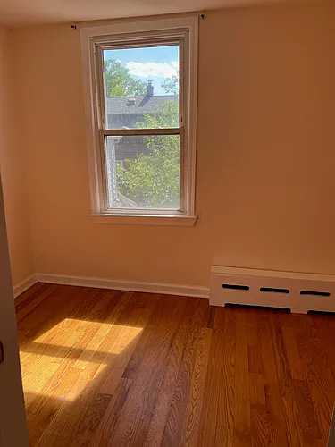 1434 Bay St #2 Photo 1