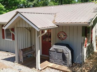 384 Morgan Dr, Hiawassee, GA 30546