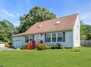 513 Harding Ave, Toms River, NJ 08753