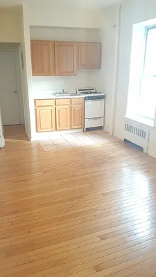 Rented by Keller Williams NYC | media 14