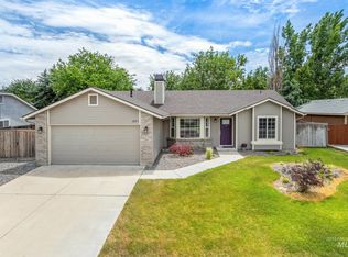 961 W Newport St, Meridian, ID 83646