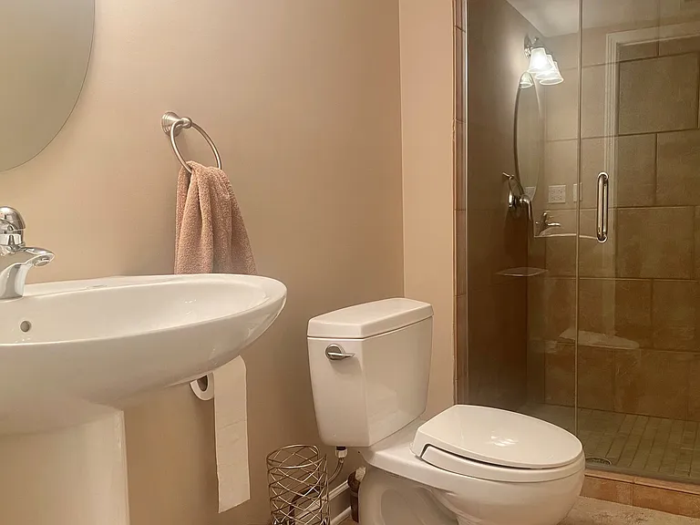 1501 Stonegate Mnr — Photo 15