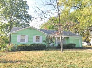 637 E 97th St, Kansas City, MO 64131