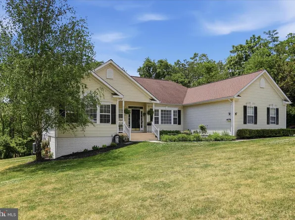126 Junction Overlook, Strasburg, VA 22657