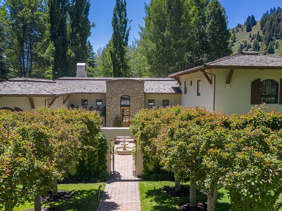 1st image of 5 Willow Rd